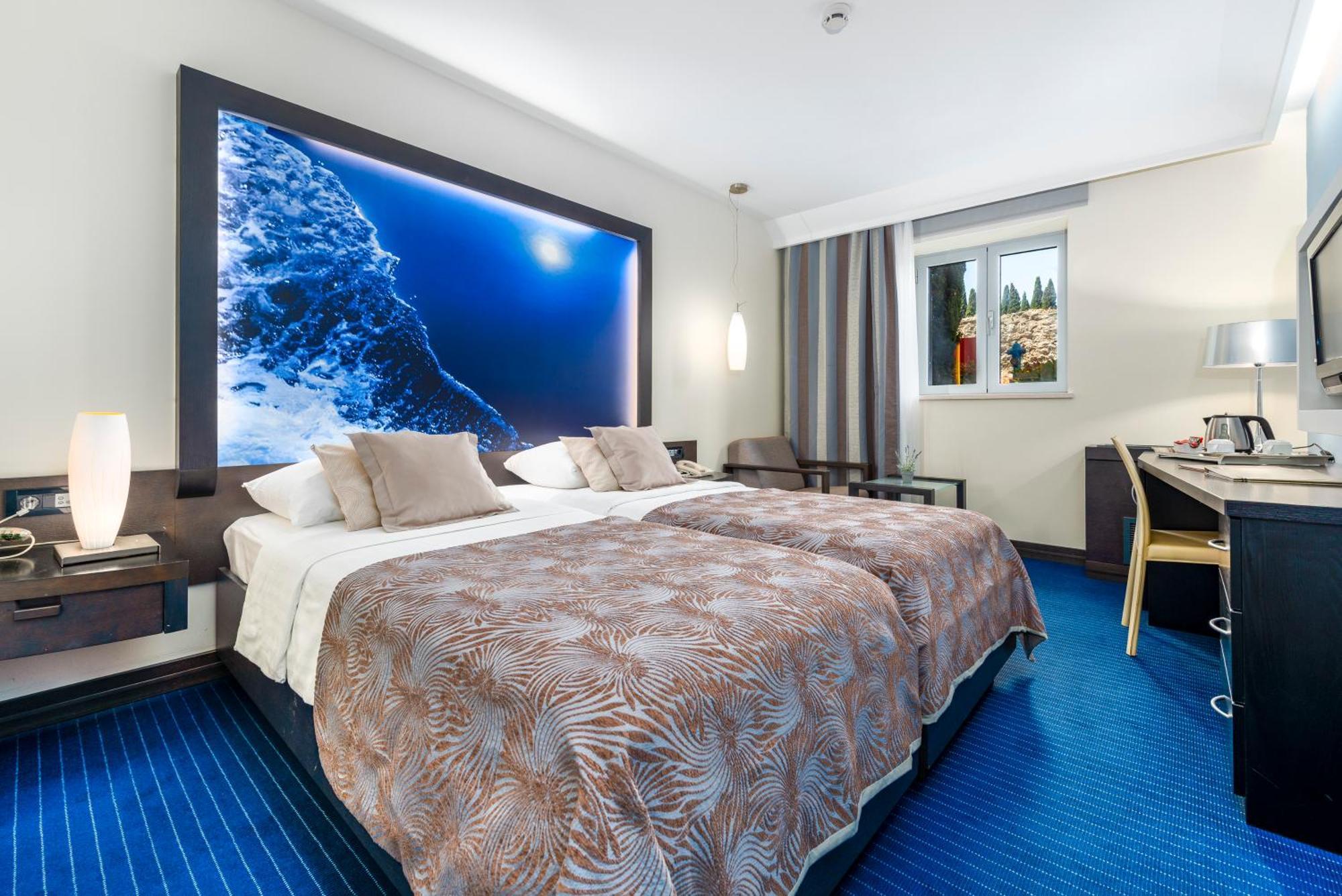 Classic Double or Twin Room,1277099122:JPEG