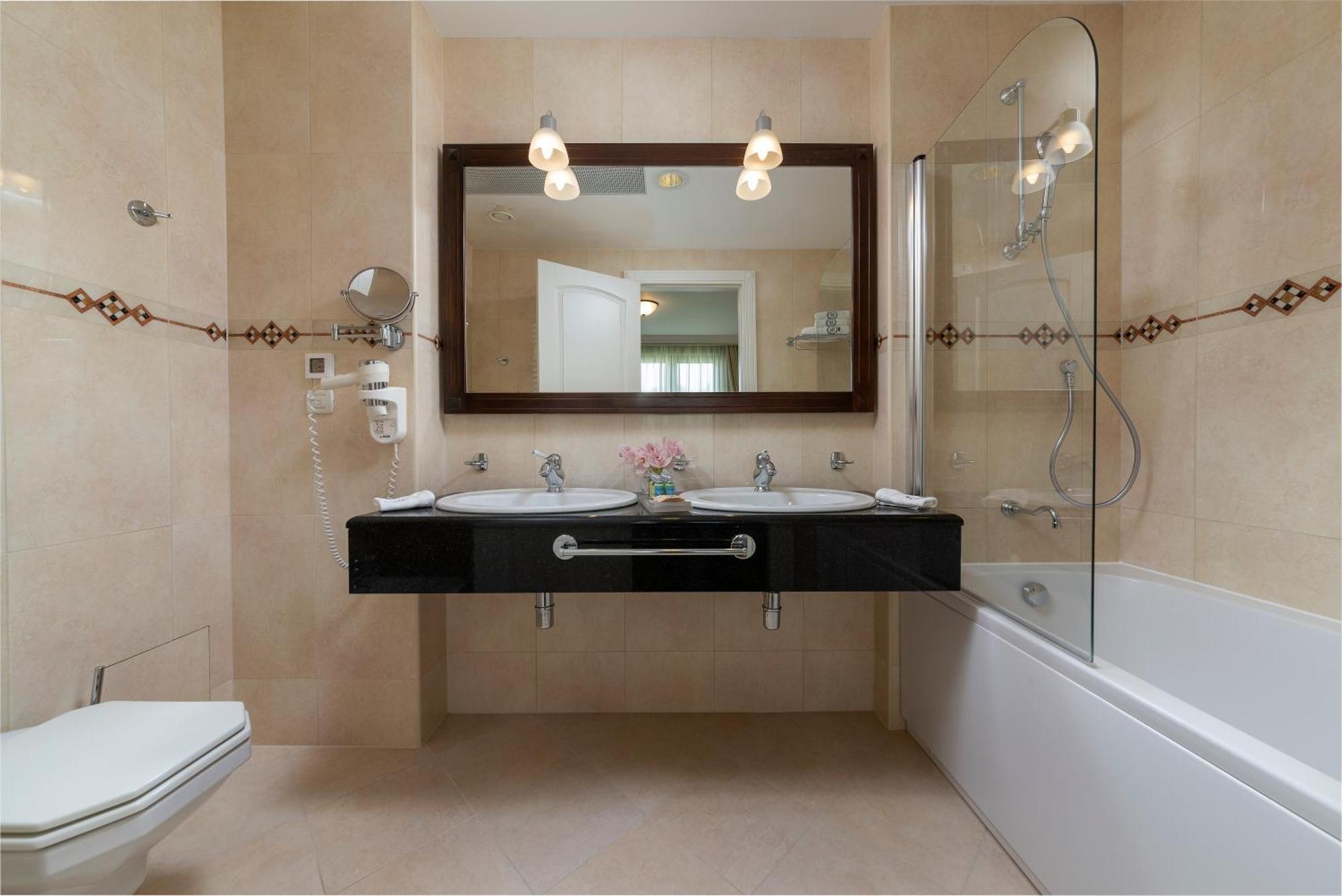 Chambre Double avec Balcon - Vue sur Mer