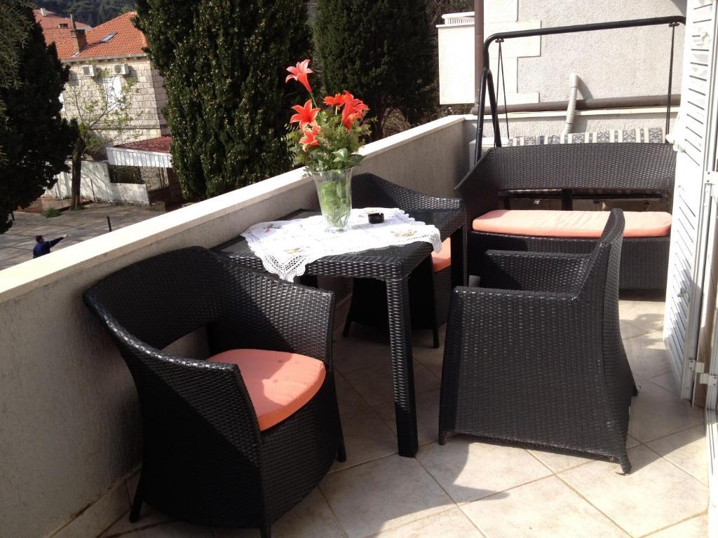 Deluxe Apartment mit 2 Schlafzimmern und Terrasse (6 Erwachsene)