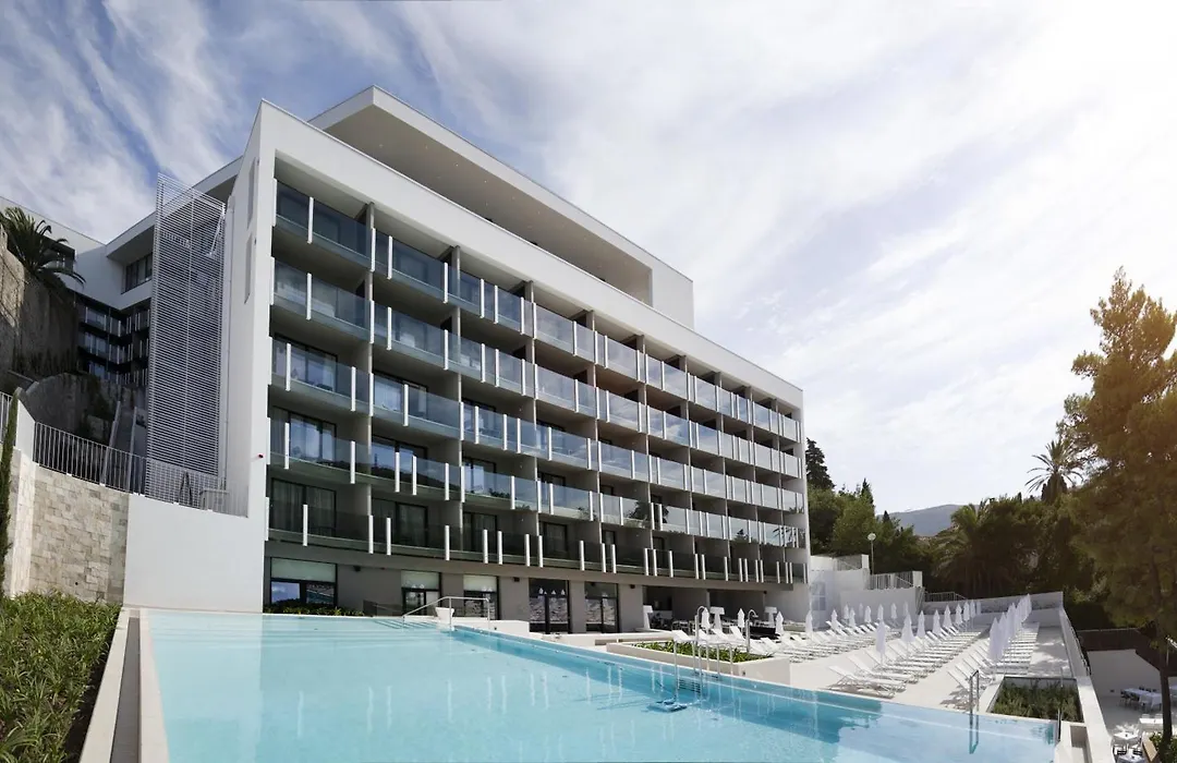 Hotel Kompas-1
