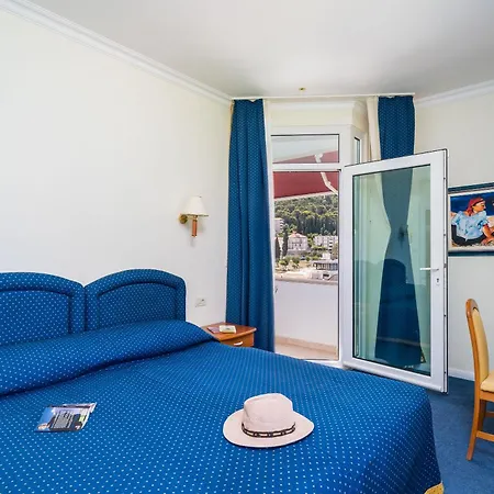 Boutique & Beach Hotel Villa Wolff-3