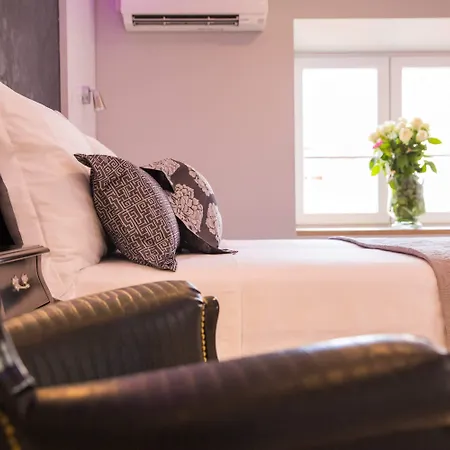 Soleil Luxury Rooms Old Town-3