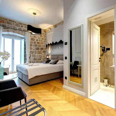 Boutique House Forty-Four-3